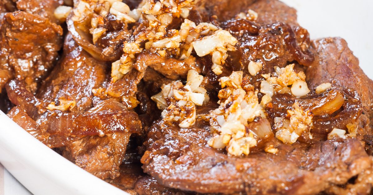 Bistek Tagalog: Thinly Sliced Beef in a Garlic and Soy Sauce