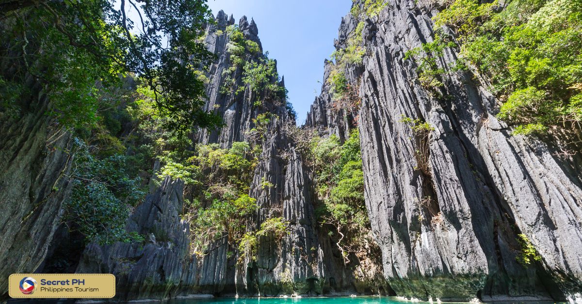 AMOS ROCK, PALAWAN