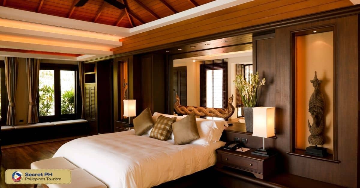 Main Hotel and Suites