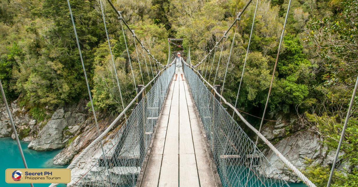 Cagandungan Hanging Bridge