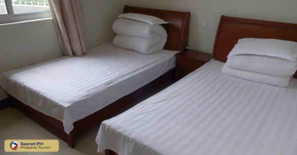 4. Burnham Hotel