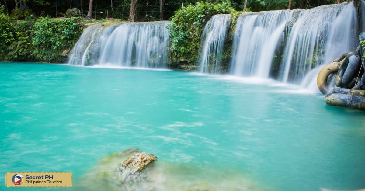Cambugahay Falls
