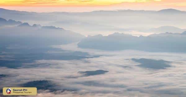 Capturing the Beauty of the Sea of Clouds