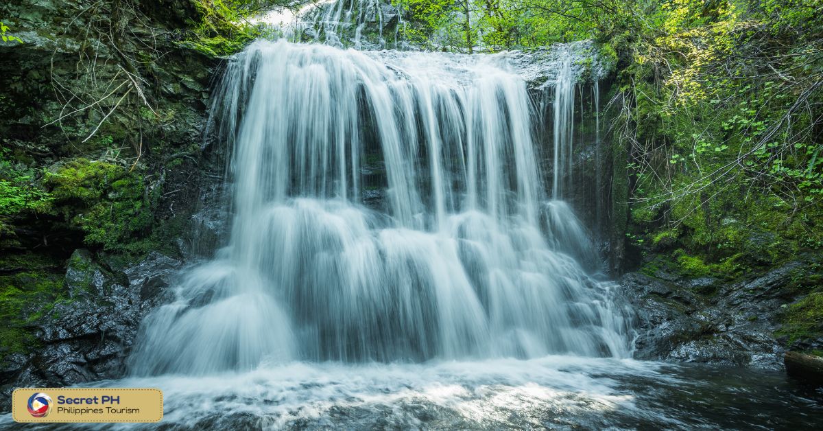 Kaparkan Falls