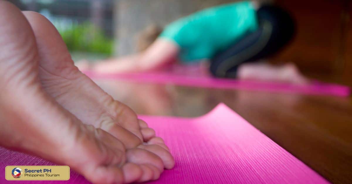 Lotus Shores Yoga and Surf Retreat - Siargao