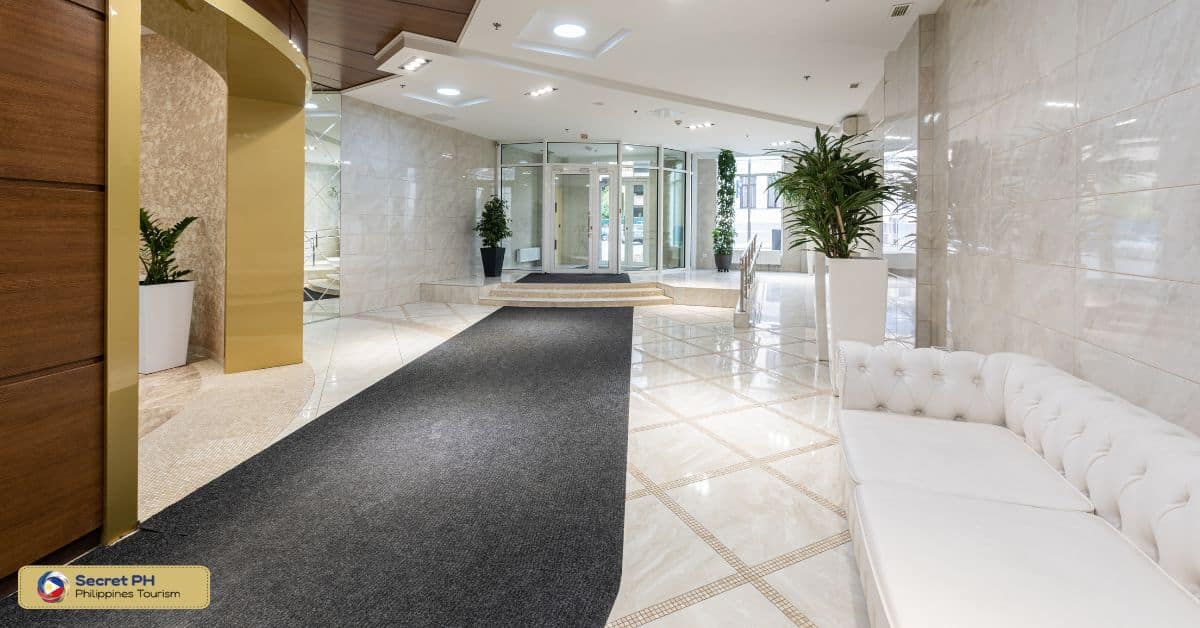 Makati Shangri-La Hotel