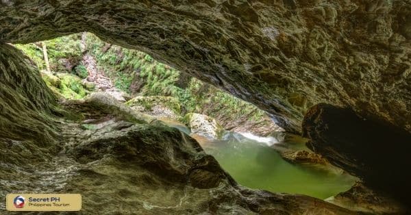 Maton Underground River