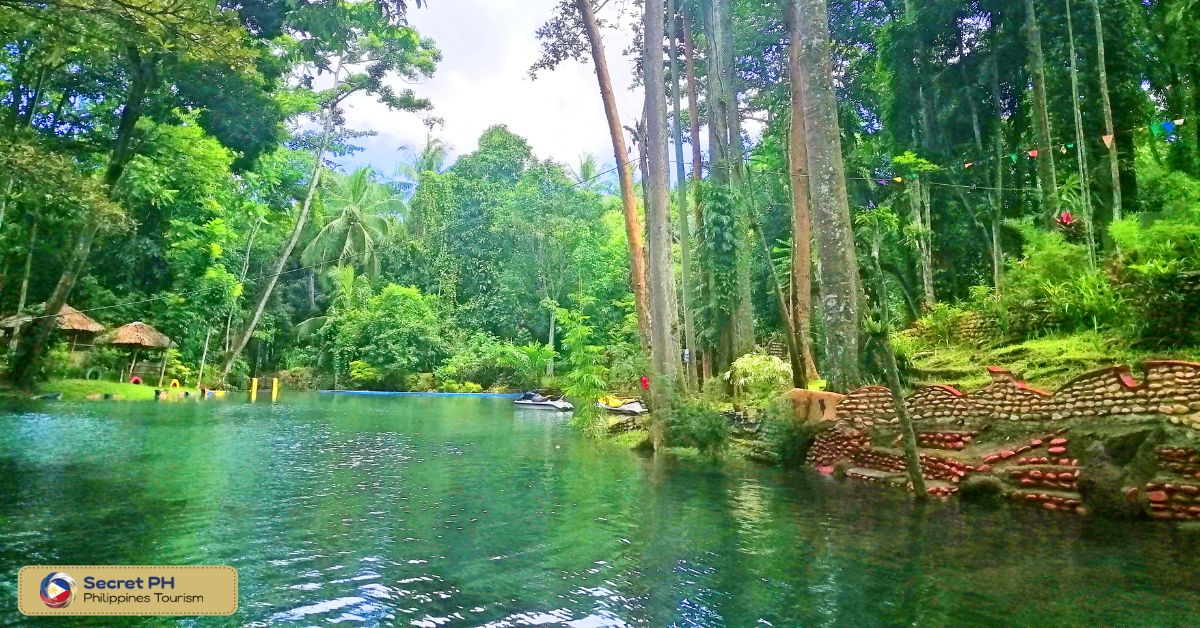 Panicuason Hot Springs Resort (Naga)