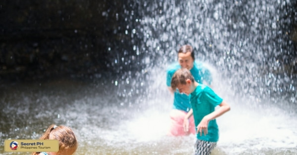 Pongas Falls: A Hidden Gem