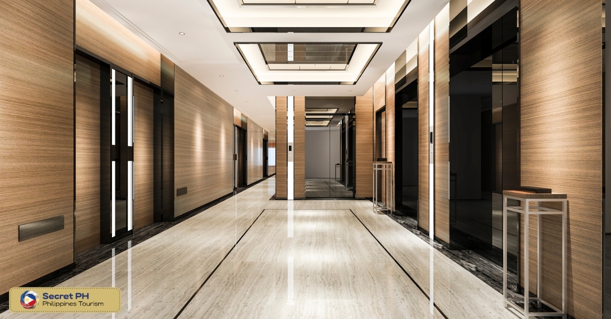 Riviera Mansion Hotel Floor
