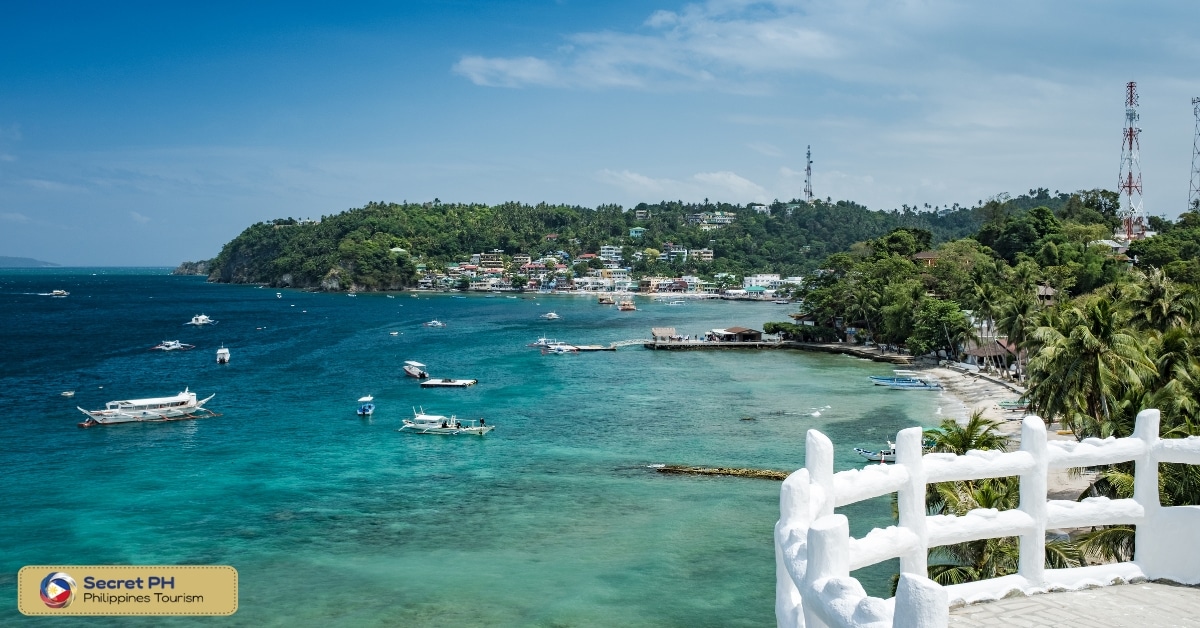 White Beach Puerto Galera – Oriental Mindoro