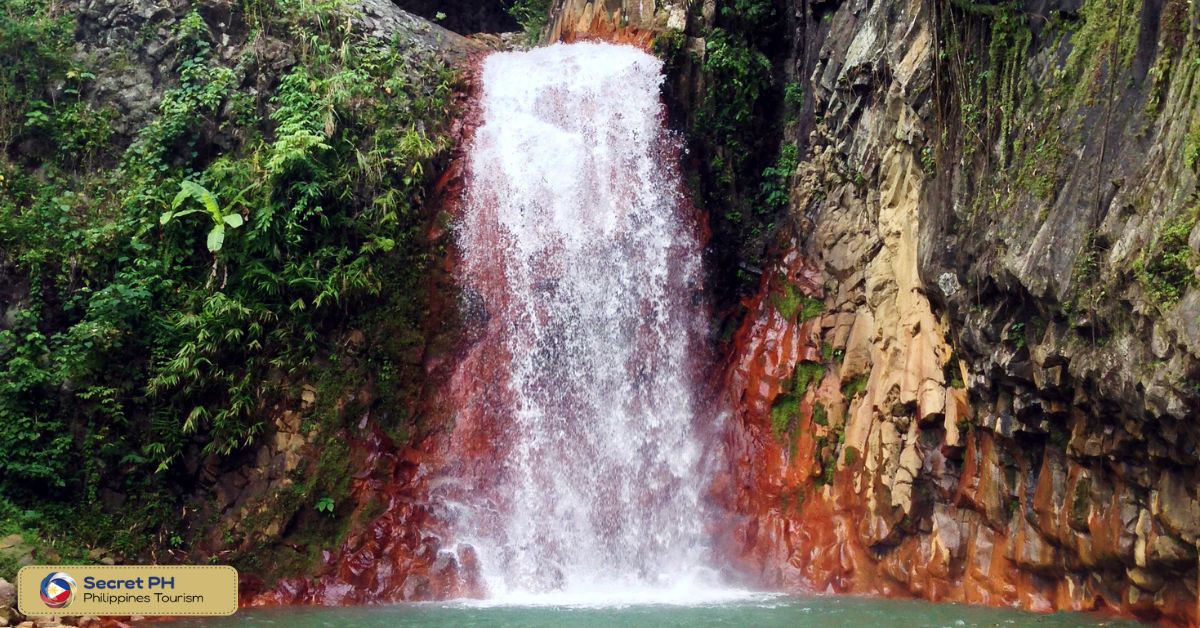 Pulangbato Falls (Negros Oriental)