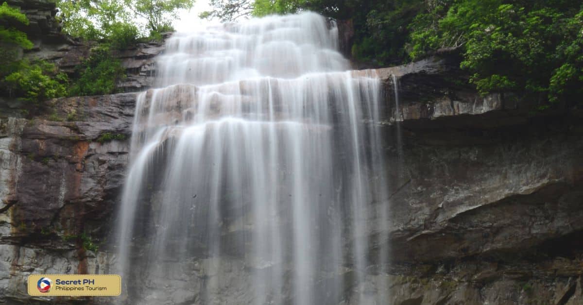 Buruwisan Falls
