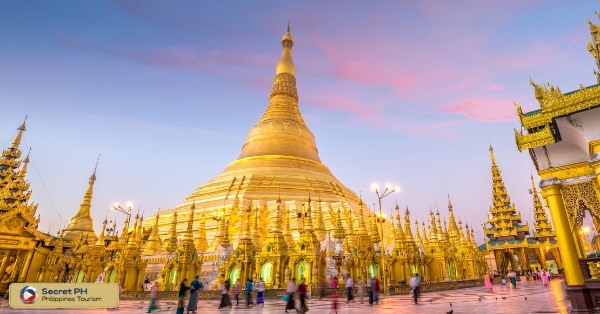 Myanmar – Explore the Land of Golden Pagodas